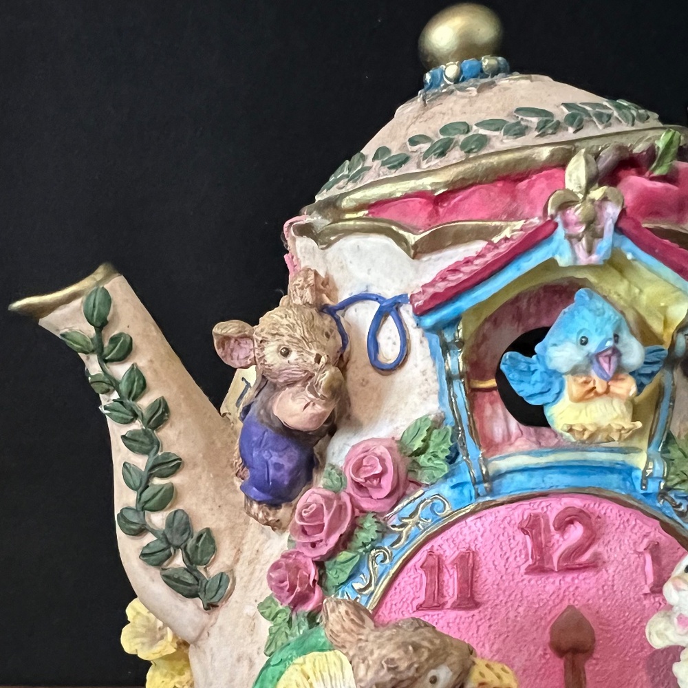 Animated Mouse Teapot Music Box "Tea For Two" - Picture 5 of 16